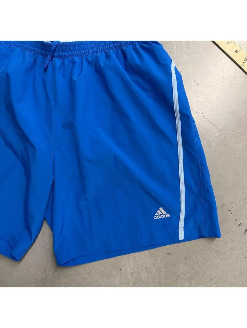adidas sized extra